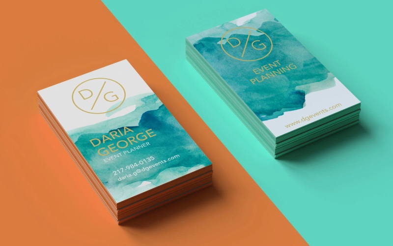 Giá thiết kế card visit