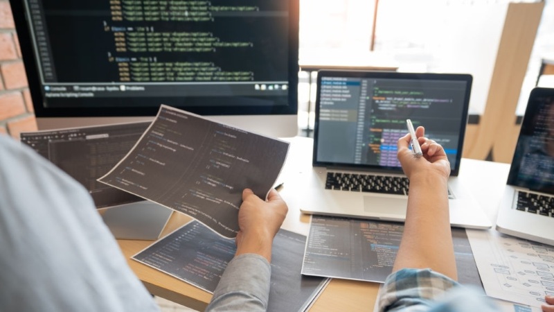 Làm web