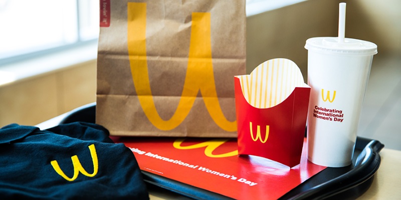 Thiết kế logo nhà hàng chuyên nghiệp