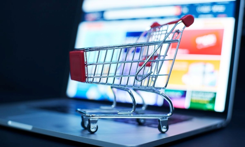 Xác thực người dùng trên web thương mại điện tử